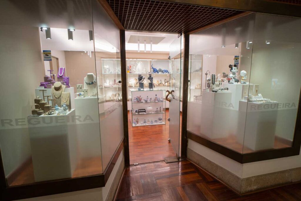 tiendas-orfebreria-compostela-REGUEIRA-PARADOR-2